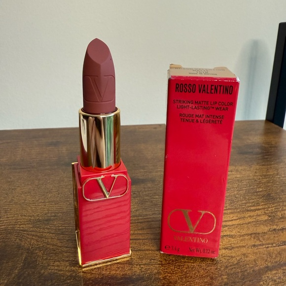 Valentino Rosso Lipstick - Picture 3 of 3